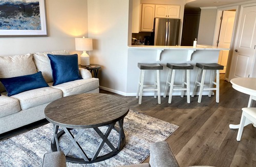 Midtown Ocean City Condo | MAKAI'S CONVENTION CENTER NEWLY REMODELED OC INDOOR POOL FITNESS BILLIARDS