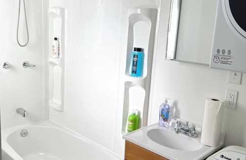 Malden Apartment | Malden Studio near Boston — Private Stay with Kitchenette & Laundry