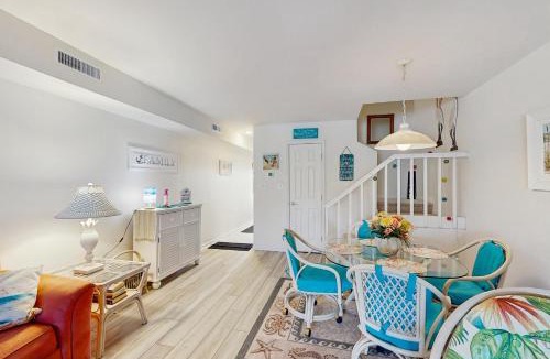 Selbyville House | Mallard Lakes - 38082 Mockingbird Ln