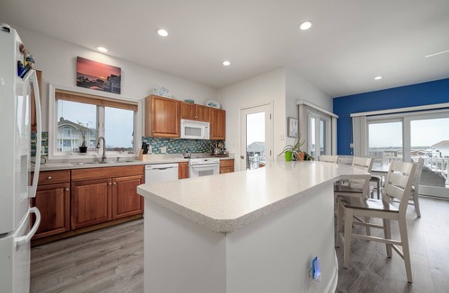 Bethany Beach House | MARINA & BAY VIEWS -POOL & TENNIS COMMTY - BETHANY BEACH