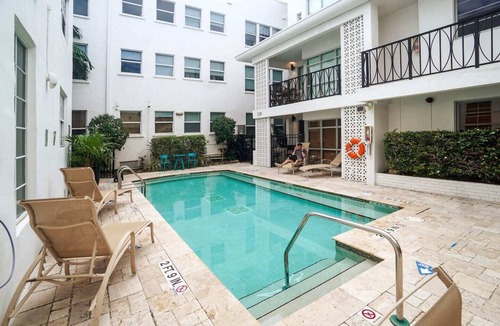 South Pointe Condo | Marley SoFi: Walk to beach, 3 Beds, Heated POOL