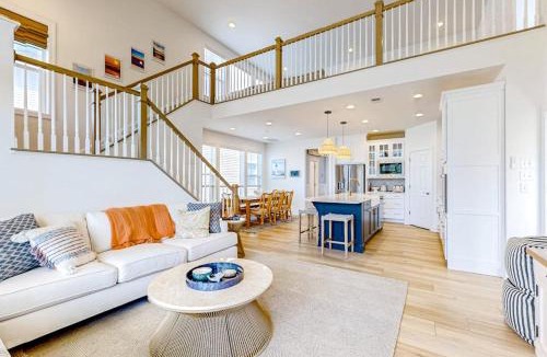Cedar Neck House | Marlin Chase - 30266 Kona Dr