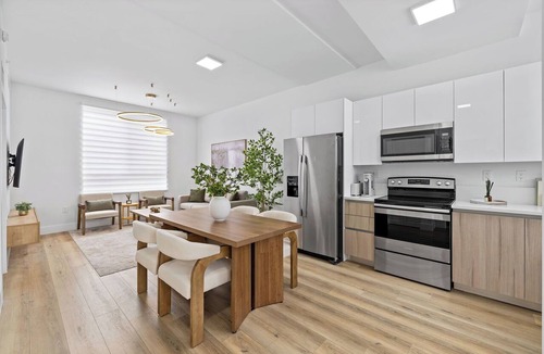 East Little Havana Apartment | Marlins View 2/2 Apartment - Extended Stay Rates