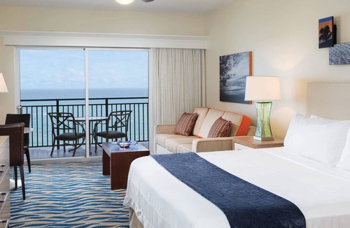 Central Beach Apartment | Marriott's Beachplace Towers - Studio Directly across from the beach