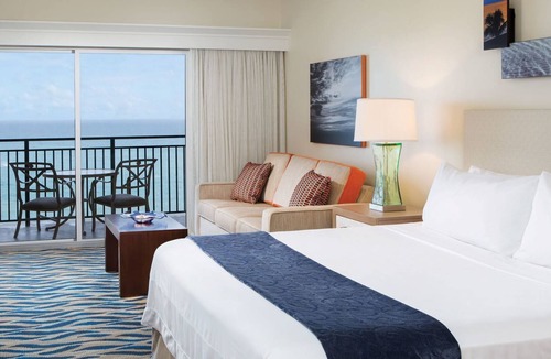 Barrier Island Resort | Marriott's BeachPlace Towers Studio--Walk to the Tortuga Music Festival Event!
