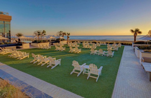 Northeast Virginia Beach Hotel | Marriott Virginia Beach Oceanfront Resort