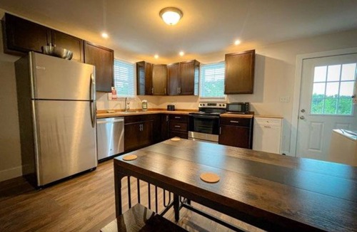 Corolla Cottage | Mellow For Shore-Built in 2023-3.5 Miles off pavement 4WD required-AIR DOWN!