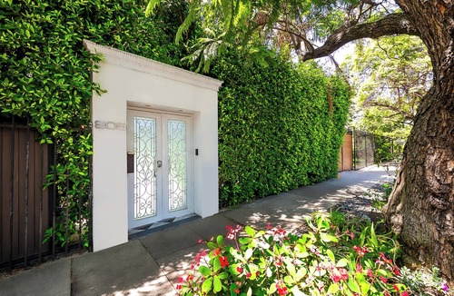 Melrose House | Melrose Oasis in West Hollywood
