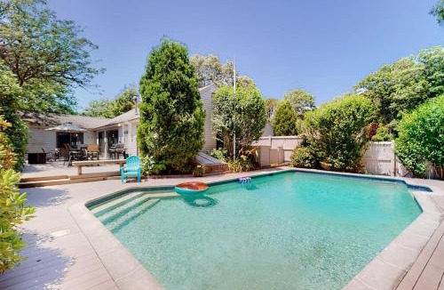 Mews Village House | Mews Village Villa