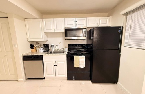 Buena Vista Apartment | Miami 2BR - Stylish Retreat Close to Wynwood