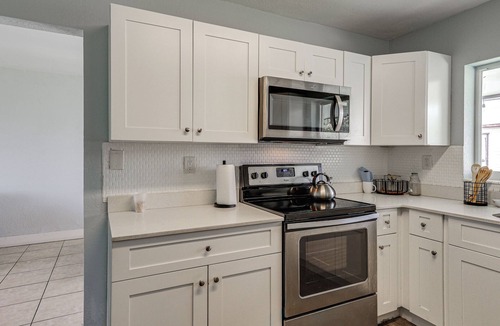 Hialeah House | Miami Area Work & Play Hub! Near I-75 & SR 826