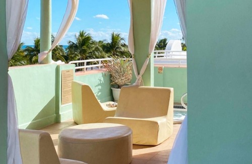 South Beach Resort | Miami Beach 1BR Escape – Beachfront Location & Full Kitchen