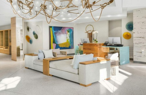 South Beach Resort | Miami Beach King Studio – Steps to Sand & Nightlife