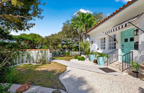Miami Shores House | MIAMI EUROPEAN SPA LIKE HOME 10 MINUTES TO THE BEACH WALK TO GOLF COURSES