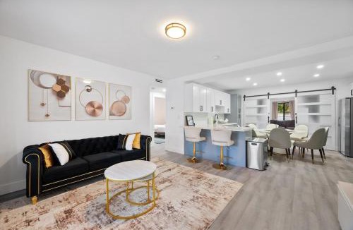 Miami Shores House | Miami Hotel Home