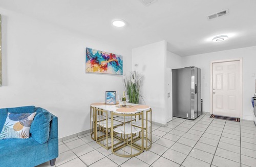 West Little Havana Apartment | Miami Oasis Canal View Backyard Lounge 6 min Airport Near World Cup 2026 Stadium