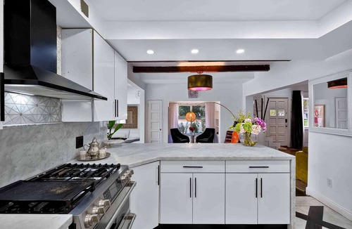Miami Shores Villa | Miami Spa like Pool home - 10 minutes to the beach