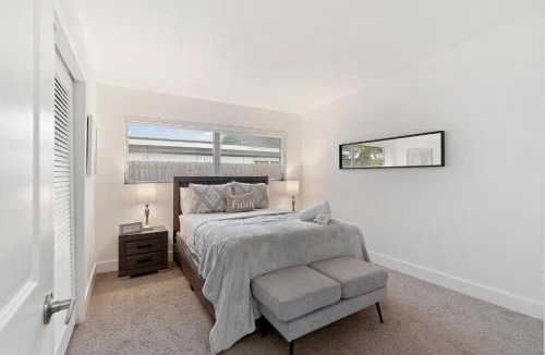 North Miami Beach House | Miami Villa with Heated Pool Luxury Stay
