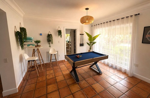 South Lake House | Miami World Cup Pool House Near Hard Rock Stadium 5 Min to Beach