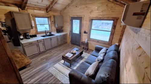 Superior House | Micham's Clark Fork River Retreat - River Front, Mountain View, Fire Pit - Cabin 2