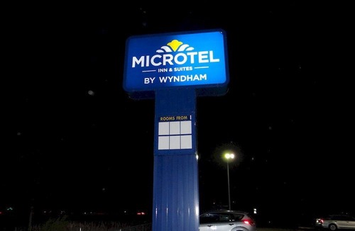 Salisbury Hotel | Microtel Inn and Suites - Salisbury