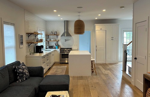Nantucket Town House | Mid island oasis! 3-bedroom, 4 bath in the middle of “second downtown”