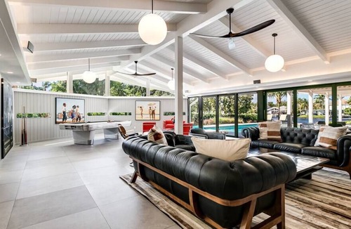 Coral Ridge Villa | Middle River Mod Manor