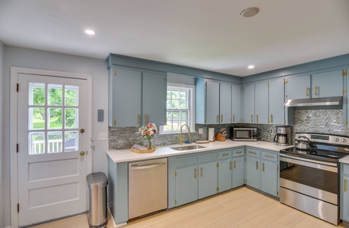 Newport East House | Middletown Vacation Rental: 2 Mi to Beach!