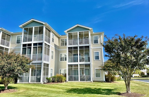 Villages of Five Points Condo | Minutes to Lewes Beach