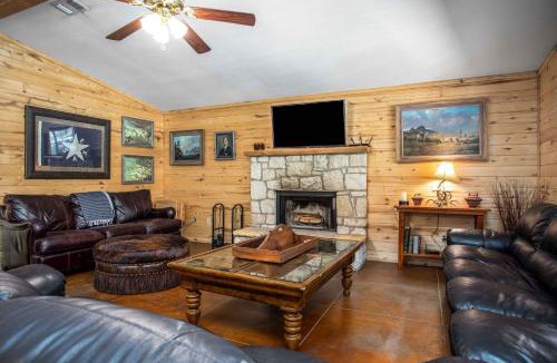 Mountain Home House | Miracle Springs Ranch Lodge