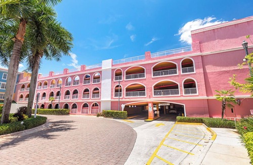 Weston Condo | Mizner Place at Weston Town Center 1BR Sunday Check-In
