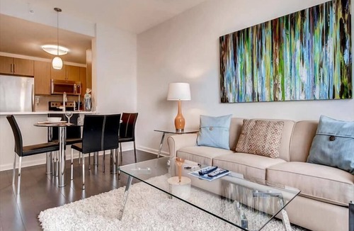 Hudson Exchange Apartment | Modern 1 Bedroom Apartments with Manhattan views