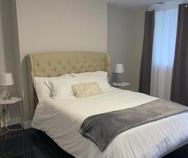 Albany Apartment | MODERN 1BR Apt with PRIVATE deck