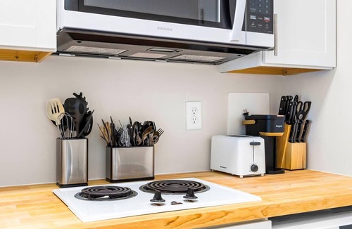 North End Condo | Modern 1BR w/Ocean Views & Parking - OCNJ