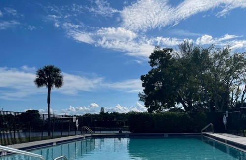 Tamarac Apartment | Modern 2-bedroom apartment in Quaint Tamarac,Fl Surburb
