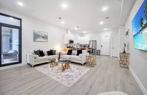 Paterson Apartment | Modern 2-Bedroom Apt. Near MetLife & NYC