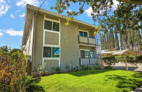 Mid Central Apartment | Modern 2 Bedroom Apt.