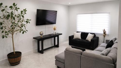 Little Havana Apartment | Modern 2BR in Miami - Centrally located - Free On-Site Garage Parking - FIFA World Cup