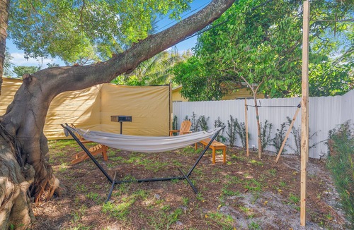 Riverside Park House | Modern 3BR Near Beaches–Fast WiFi & Spacious Design