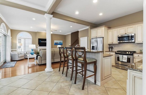 North End Condo | Modern 5BR Shore Escape – Elevator, Cabana Room & Steps to Boardwalk