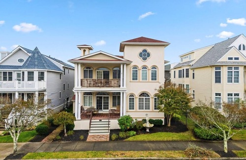 North End Condo | Modern 5BR Shore Escape – Elevator, Cabana Room & Steps to Boardwalk