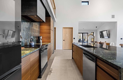Stratton Mountain House | Modern Barn House | 100" Theater & Court