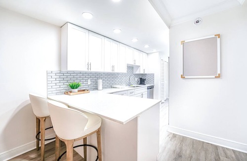 Boca Raton Apartment | Modern Coastal 2BR on Intracoastal Walk to Beach