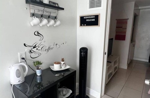 Hialeah Apartment | Modern Cozy Apartment in Hialeah Miami Int Airport