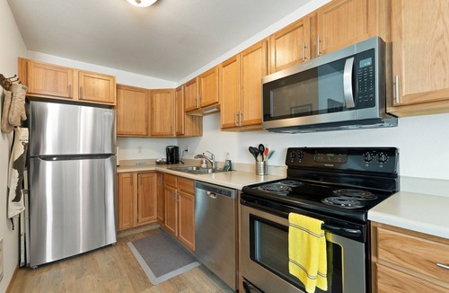 Kalispell Condo | Modern Downtown Kalispell Getaway — Walk to Coffee, Shops & Breweries