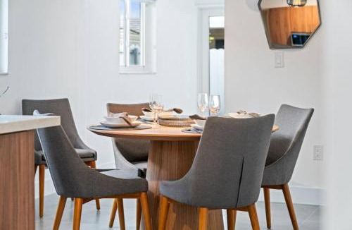 Hialeah House | Modern Hialeah Escape Backyard Casino Park