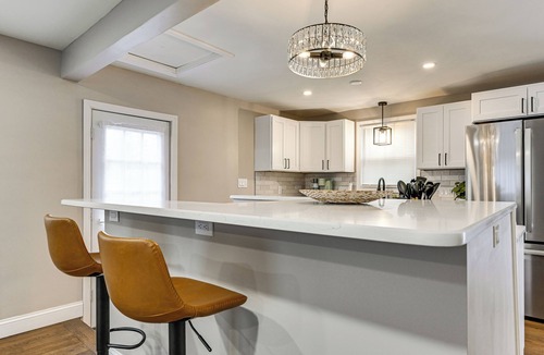 Sixteen Acres House | Modern Home w/Spacious Yard in Springfield!