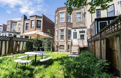 Greenville House | Modern Jersey City Townhome Near NYC