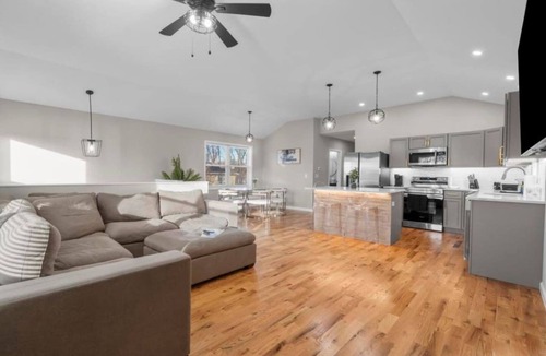 Middletown House | Modern Luxury, The Perfect Getaway Awaits