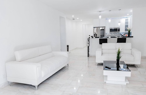Miami Shores Apartment | Modern Miami Home